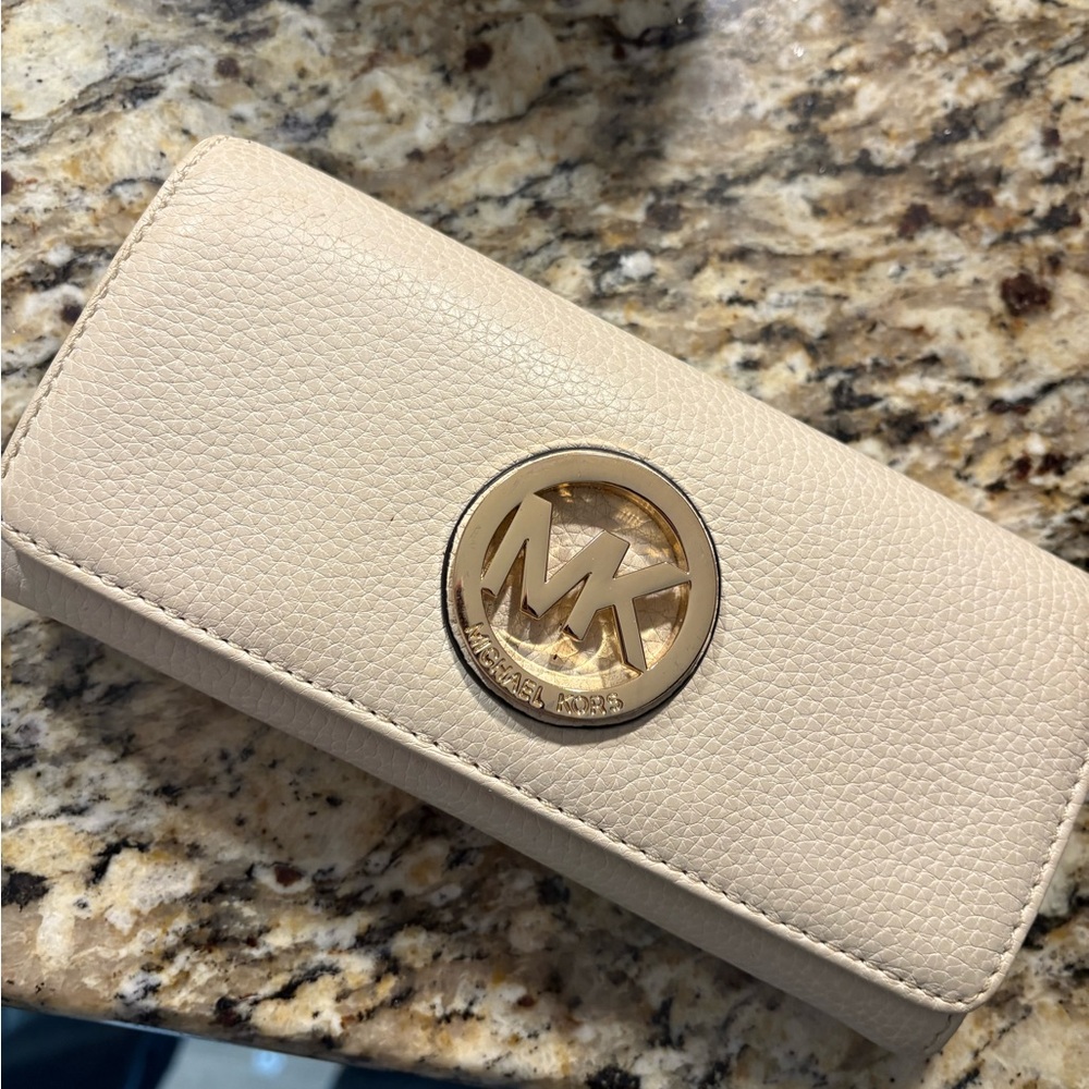 Michael Kors Beige Wallet with Gold Logo